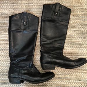Frye Riding boots black. Size 8